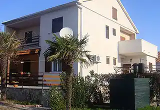 Apartmani  SIPINA SLAVICA